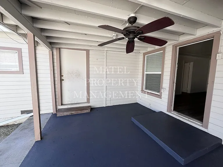 548 Esgar Ave — Photo 16