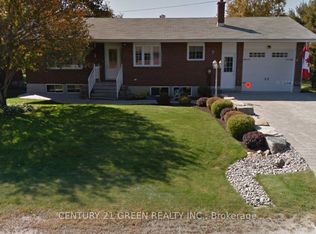 9 Fitz Ave, South River, ON P0A1X0