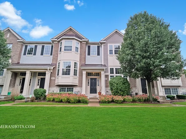 2891 Henley Ln, Naperville, IL 60540