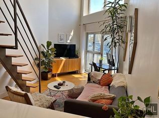 96 Woodpoint Rd APT 2C, Brooklyn, NY 11211