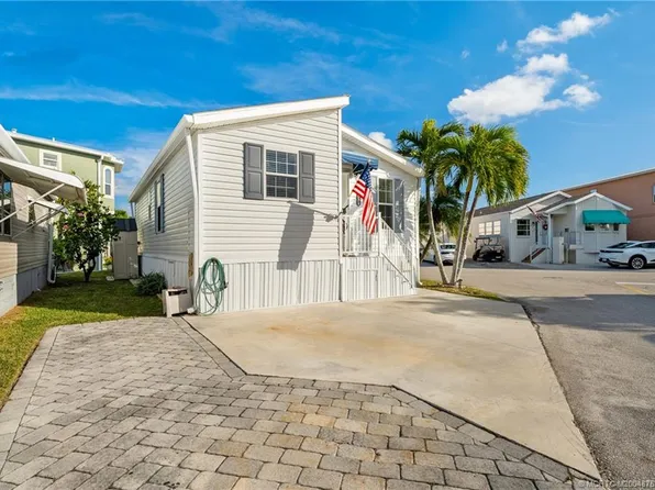 172 Nettles Blvd, Jensen Beach, FL 34957