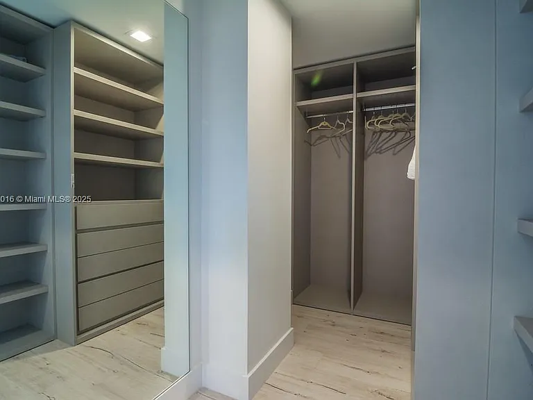 3500 Island Blvd #DPH01 — Photo 37