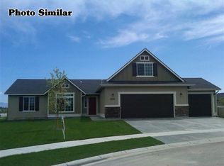 760 SW Lago St, Mountain Home, ID 83647