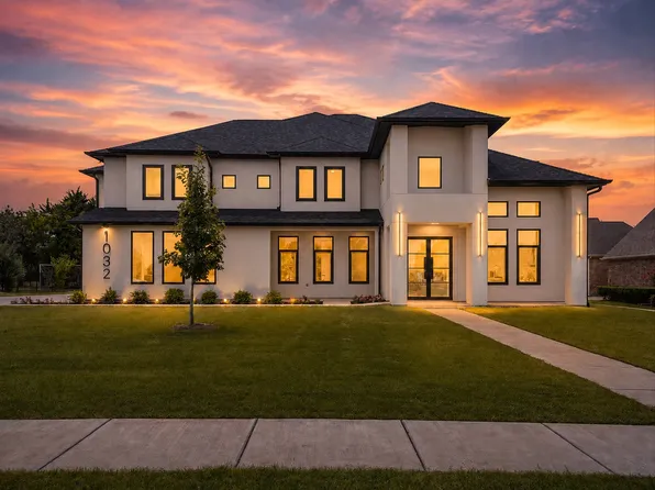 1032 Parview Cir, Cedar Hill, TX 75104