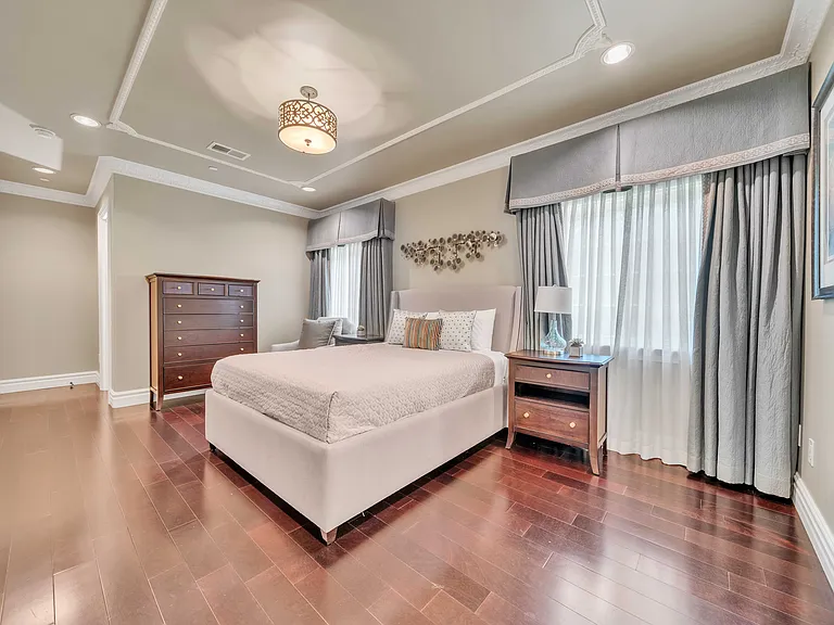 137 W Winnie Way — Photo 43
