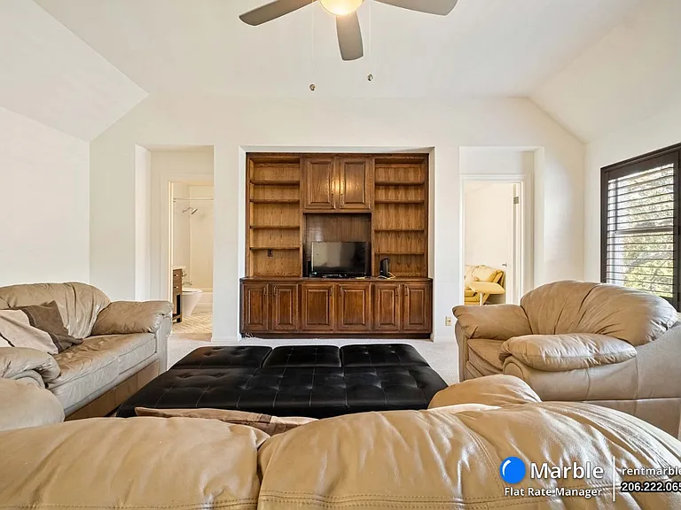 5511 Courtyard Dr — Photo 21