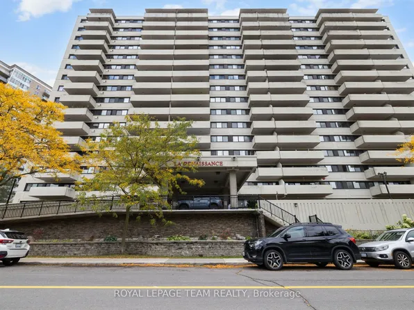 40 Landry St #1114, Ottawa, ON K1L 8K4