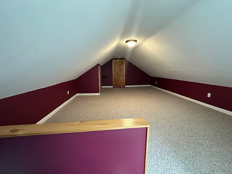 358 Union St — Photo 30