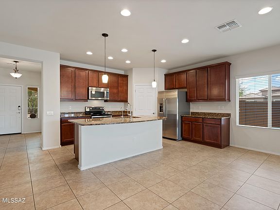 5th image of 10935 E White Sage Dr
