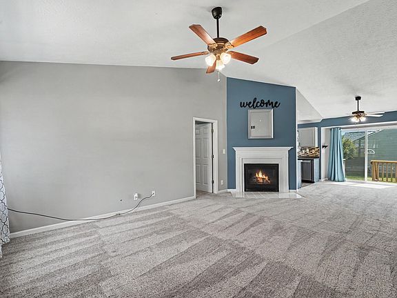 3rd image of 3000 Ashbrook Cir