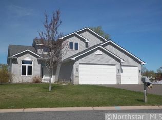 20554 Enfield Cir N, Forest Lake, MN 55025