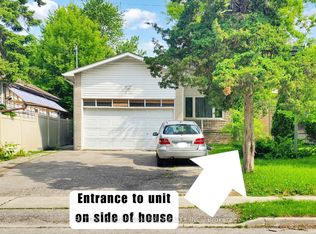 52 Farrell Ave, Toronto, ON M2R 1C9