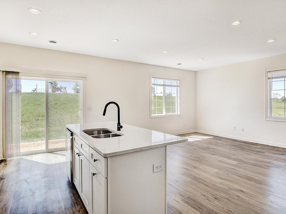 1st image of 2498 Cedarwood Ln