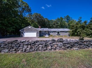 130 Austin Rd, North Kingstown, RI 02852