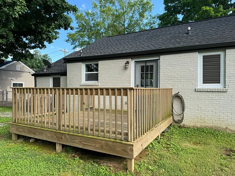 2826 Colonial Cir — Photo 22