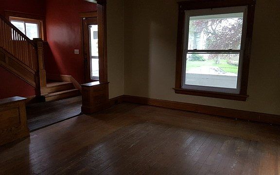 2nd image of 615 S Wildwood Ave
