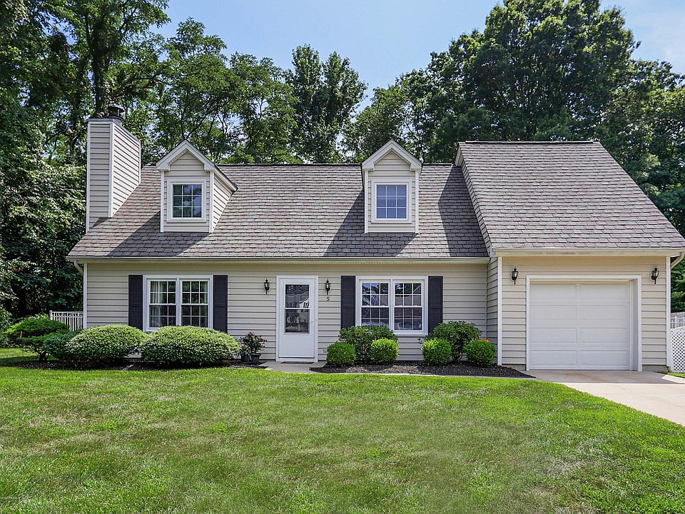 1st image of 5 Simek Ln