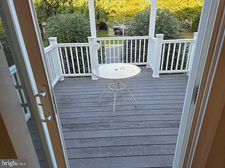 5504 Sacramento Mews Pl — Photo 6