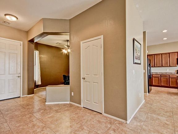 5th image of 17513 W Aster Dr
