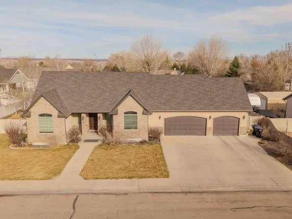 85 S Constitution Dr, Roosevelt, UT 84066