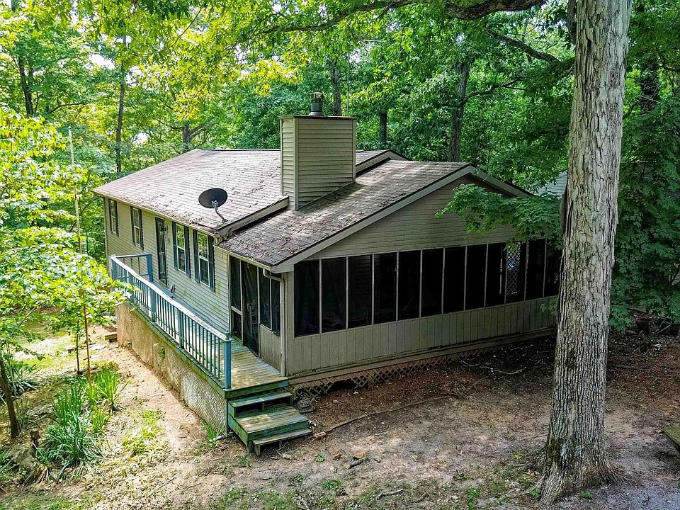 1st image of 35 Castlewood Dr