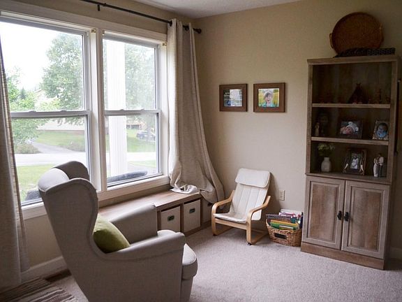 5th image of 530 Capitol Way NW