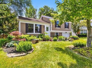 63 Ridgedale Ct, Powell, OH 43065