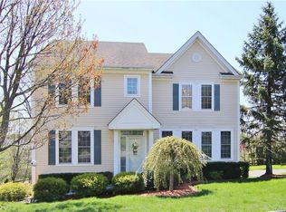 43 High Point Cir, Port Chester, NY 10573