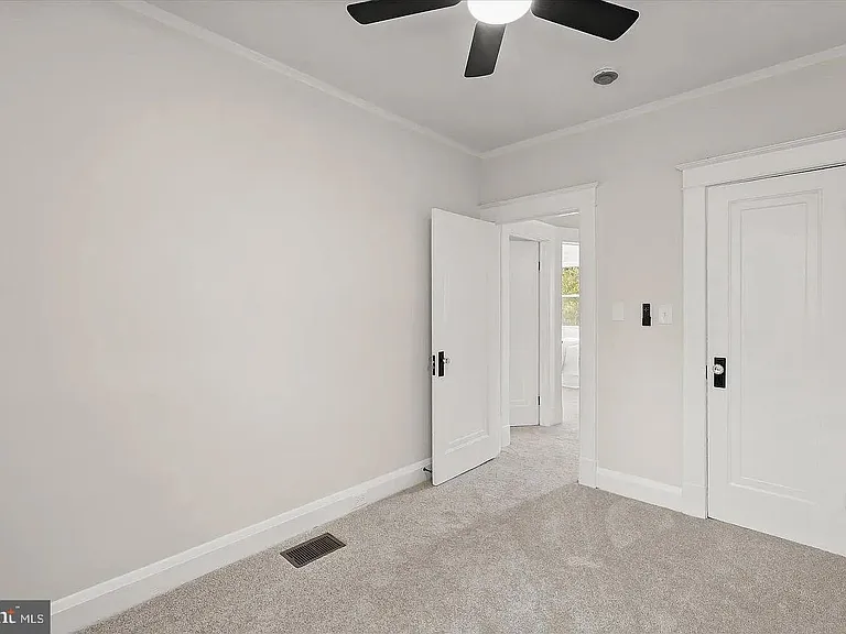 614 Stamford Rd — Photo 18