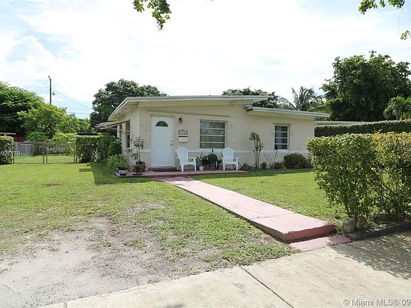 2nd image of 13705 NW 3rd Ct