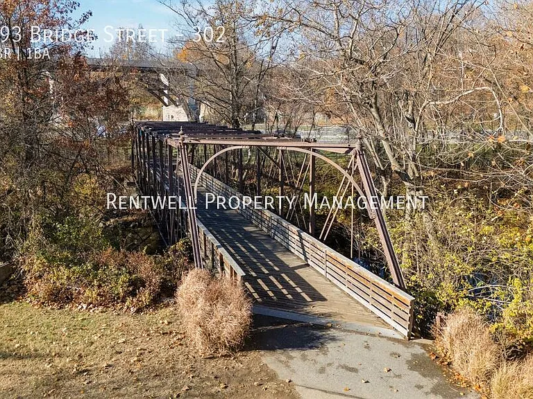 193 Bridge St #302 — Photo 27