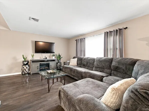 1985 Park Street, Atlantic Beach, NY 11509