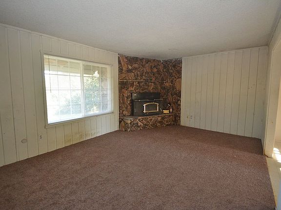 2nd image of 6820 Sandrock Way