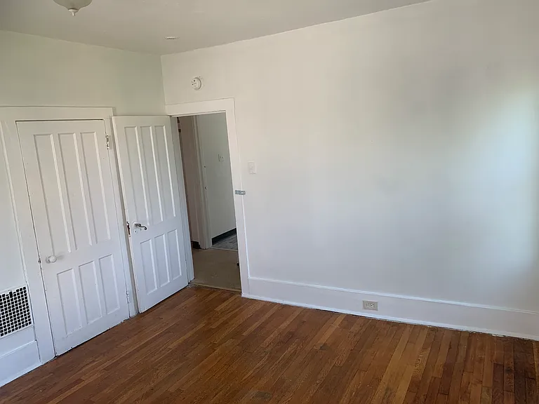 801 N McBride St — Photo 4