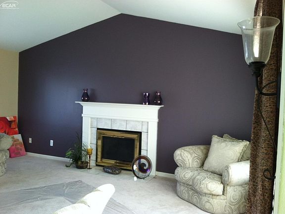 3rd image of 4395 Meadows Ave