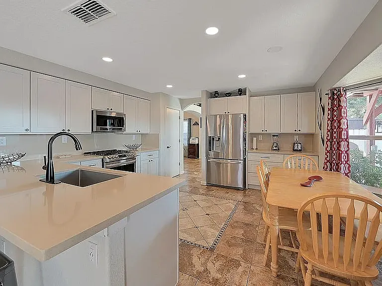 2052 Gold River Dr — Photo 22