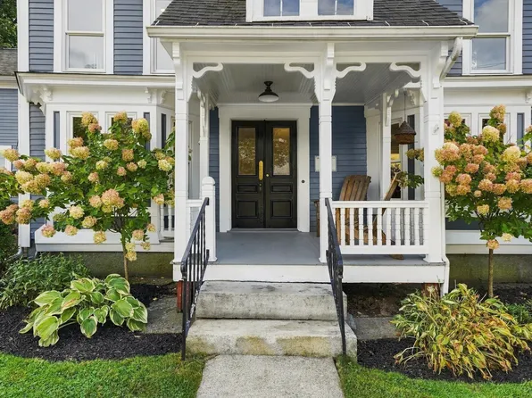 6 Foster St, Littleton, MA 01460