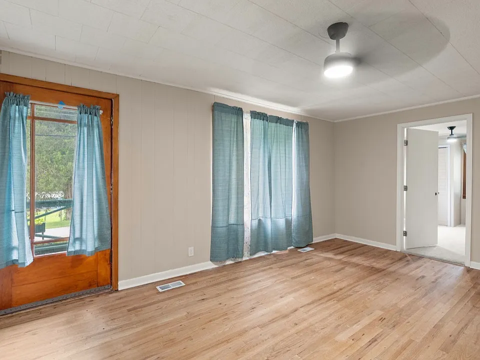 3520 Corydon Pike