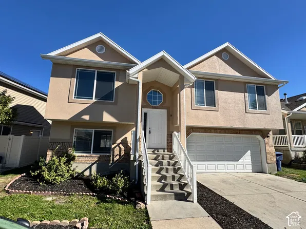 3695 S Olivenhain Ct, Magna, UT 84044