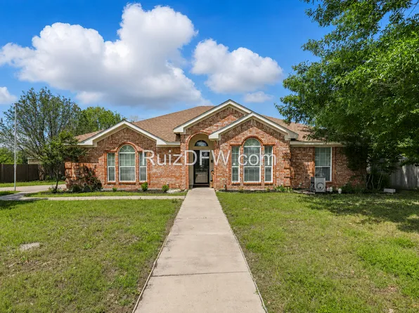 322 Wonder Oak Ct, Weatherford, TX 76085