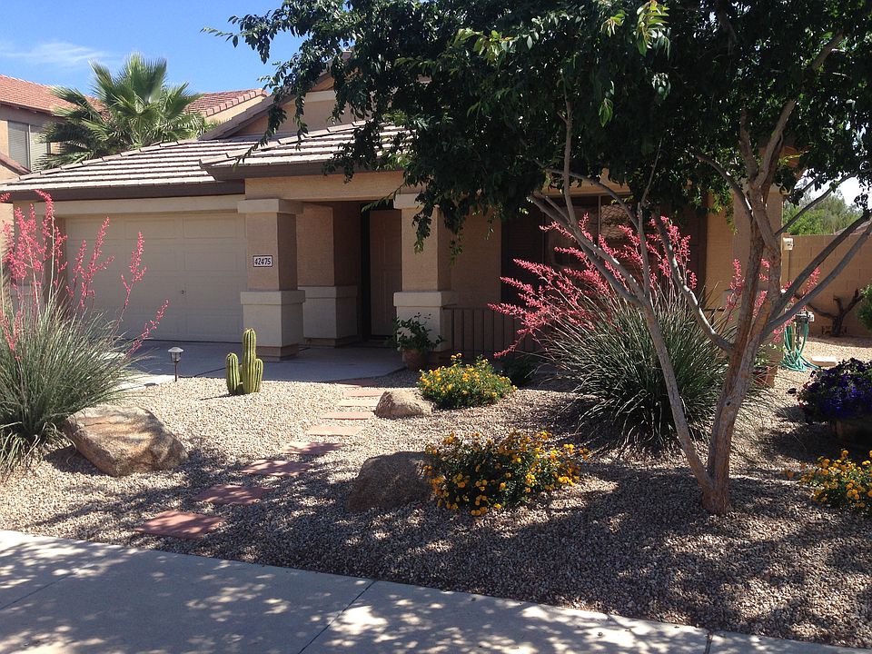 1st image of 42475 W Oakland Dr