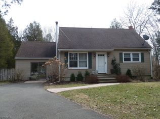 25 Ward Rd, Hardwick, NJ 07825