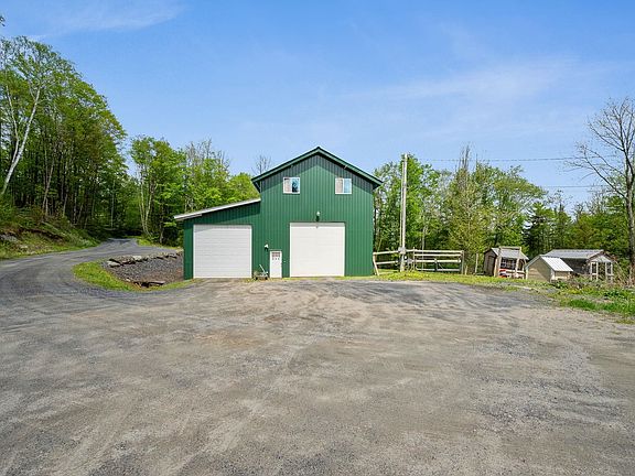 3rd image of 251 Doe Road