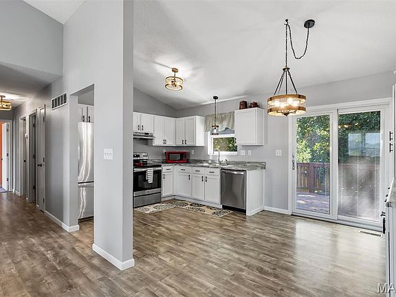 5th image of 2207 San Simeon Dr