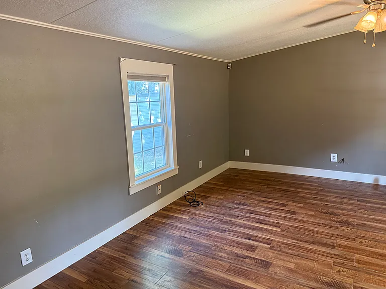 11295 Cedar Dr — Photo 6