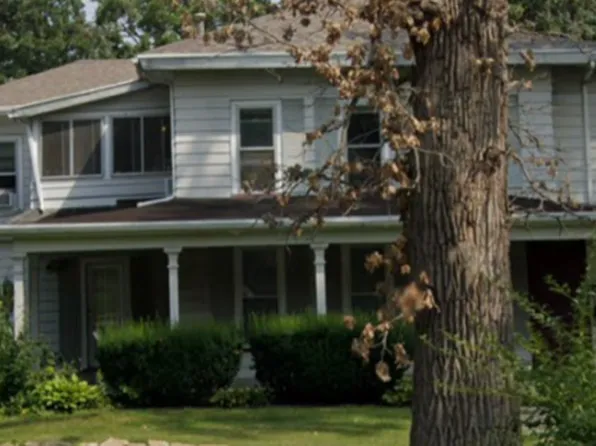 934 1/2 W Stephenson St, Freeport, IL