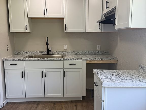 2nd image of 20 Nakissa Dr