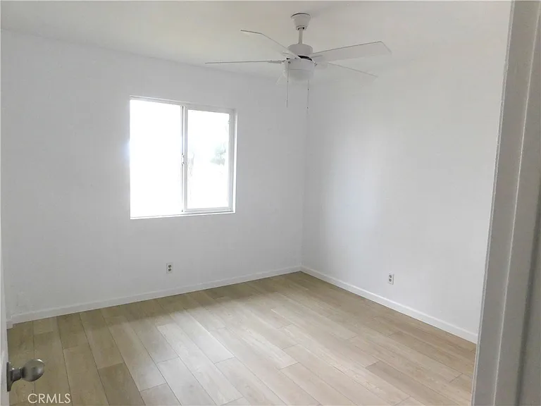 8260 Viburnum Ave — Photo 9