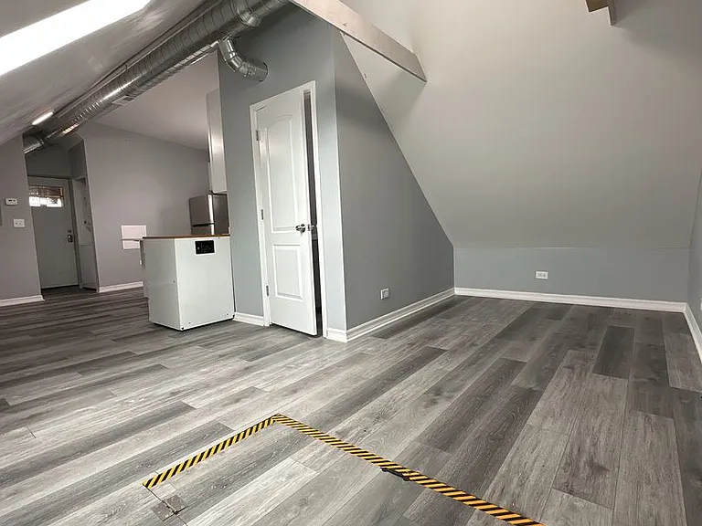 2842 W 25th Pl — Photo 13