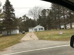 1411 Pine River Rd, Midland, MI 48640